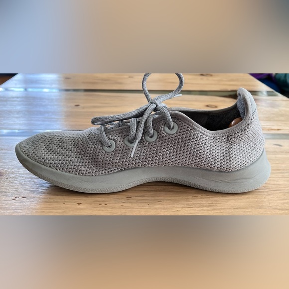 All Birds Eucalyptus Tree Runner Beige Gray Colorway - Picture 8 of 10